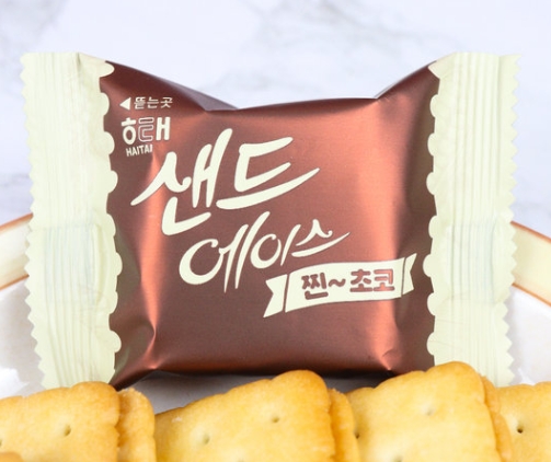 ﾍﾃ ｴｲｽｻﾝﾄﾞ (ﾁｮｺ味) 1袋